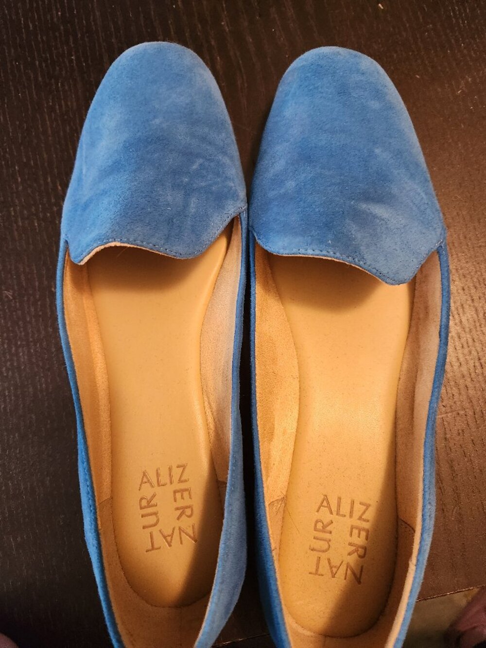 Naturalizer blue suede flats, size 9w in excellent condition